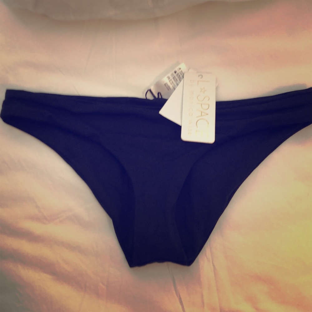 Black Small Bottoms